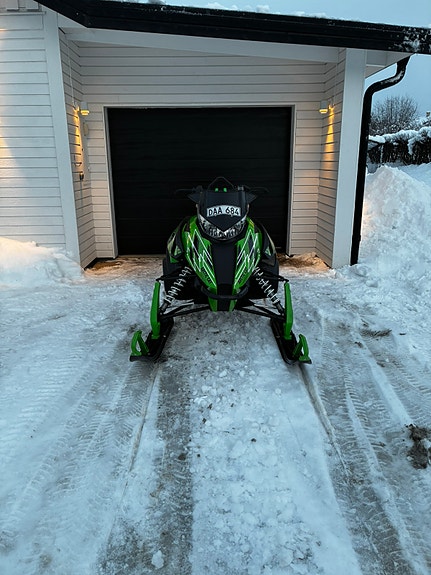 Arctic-cat M6000 3 of 5