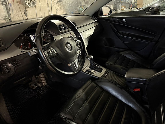 Volkswagen Passat 6 of 10