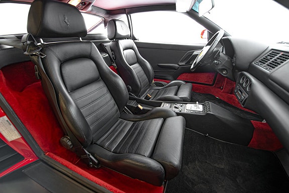 Ferrari 355 17 of 30