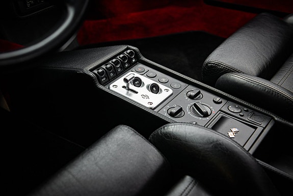 Ferrari 355 18 of 30