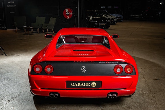 Ferrari 355 5 of 30