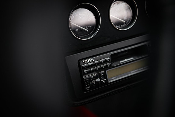 Ferrari 355 22 of 30
