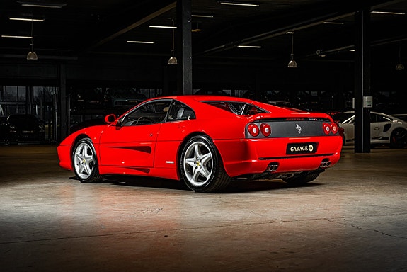 Ferrari 355 4 of 30
