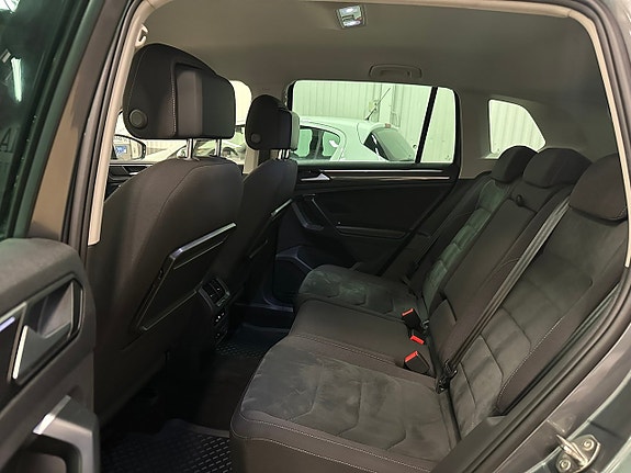 Volkswagen Tiguan 22 of 25