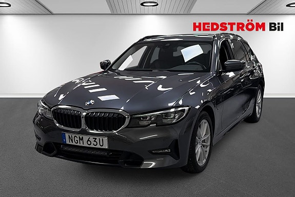 BMW 330e