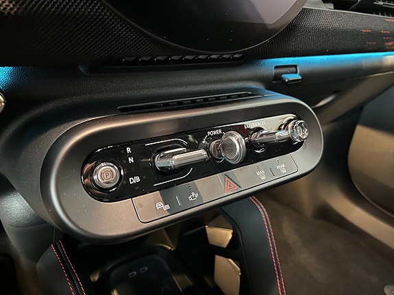 MINI John Cooper Works 8 of 14