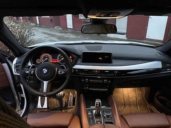 BMW X6 4 of 11