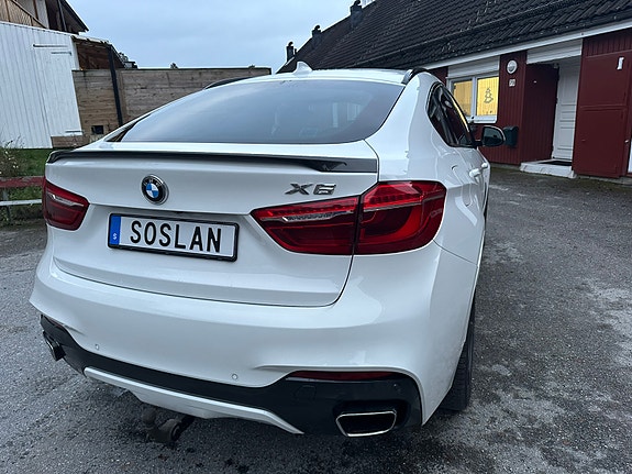 BMW X6 7 of 11