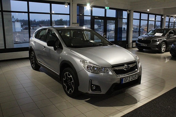 Subaru XV 2 of 5