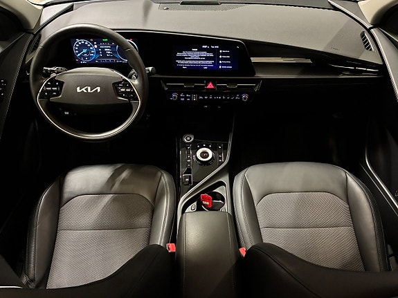 Kia Niro 10 of 21