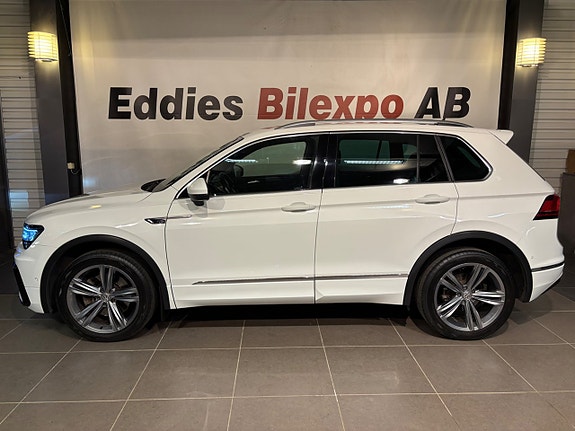 Volkswagen Tiguan 2 of 12