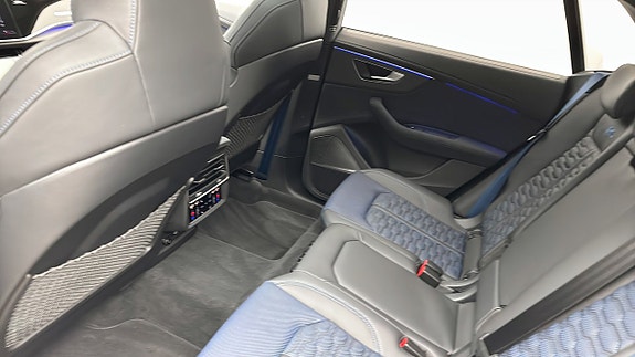 Audi RS Q8 12 of 14