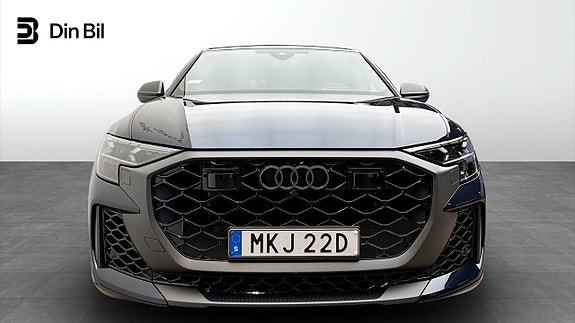 Audi RS Q8 4 of 5