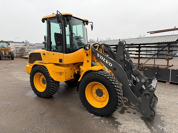 Lastmaskin Volvo L35GT C-smörj Bss 3&4-funktion Sv-såld