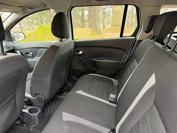 Dacia Logan 9 of 10