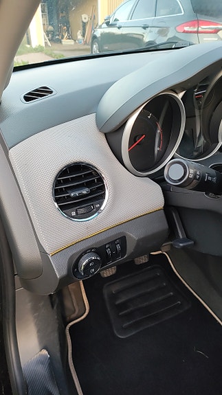 Chevrolet Cruze 5 of 5