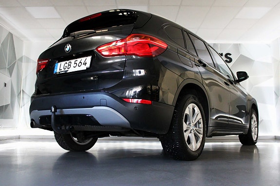 BMW X1 8 of 27