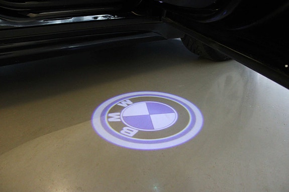 BMW X1 20 of 27