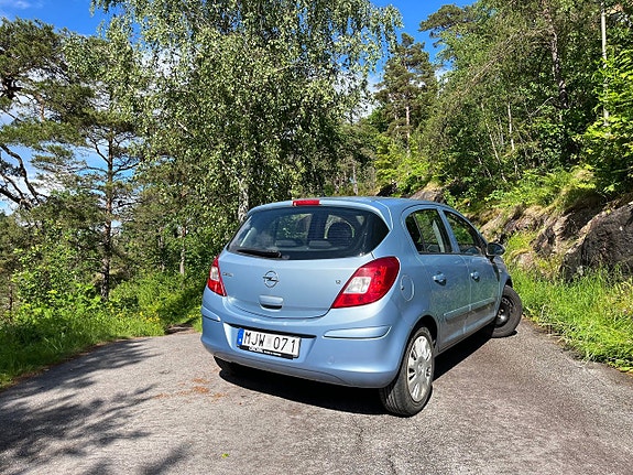 Opel Corsa 4 of 5