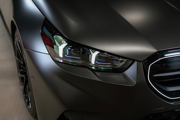 BMW M5 9 of 28