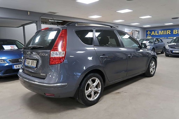 Hyundai i30 6 of 11