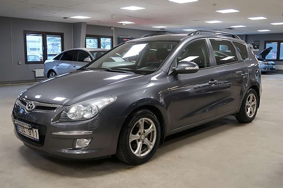 Hyundai i30 3 of 11