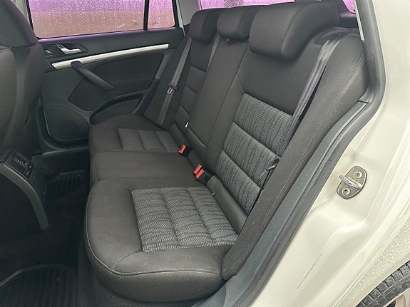 Skoda Octavia 13 of 18