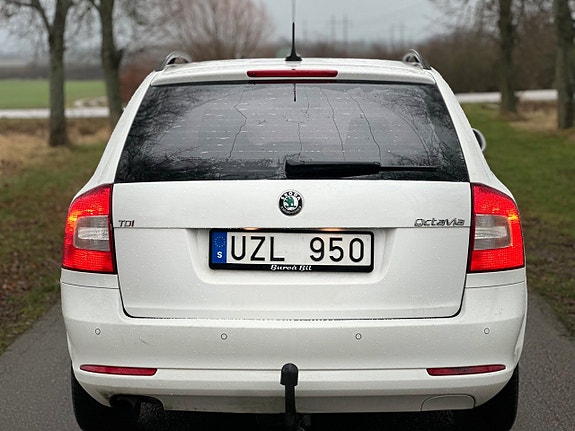 Skoda Octavia 5 of 5