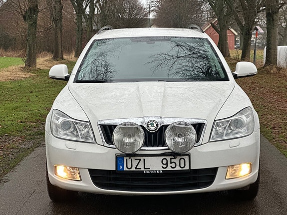 Skoda Octavia 4 of 5