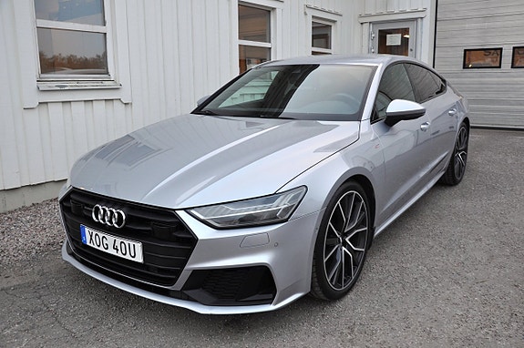 Audi A7 2 of 5