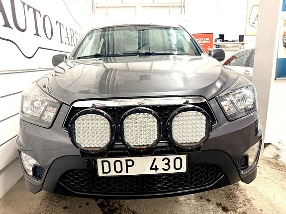 SsangYong Actyon Sports 2 of 12