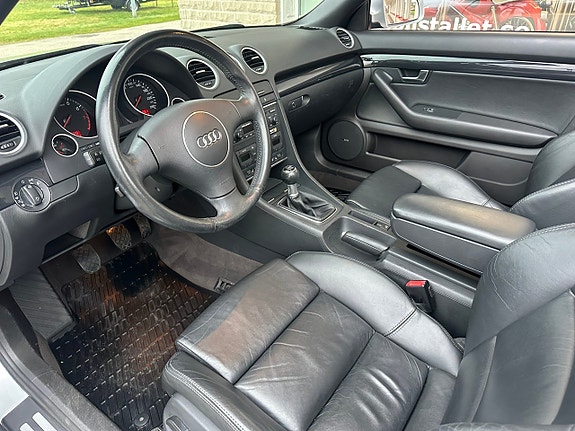 Audi A4 4 of 5