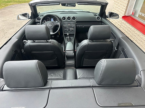 Audi A4 9 of 15