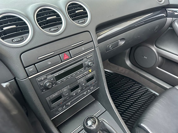 Audi A4 12 of 15