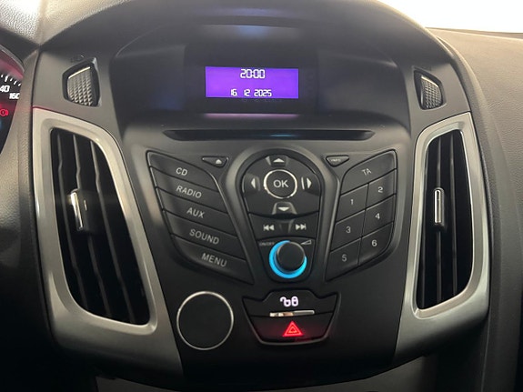 Ford Focus 14 of 18