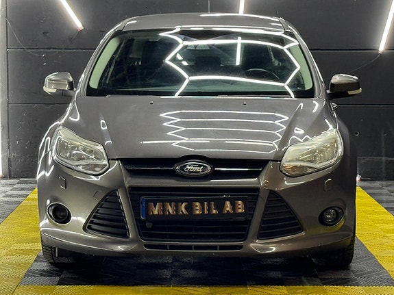 Ford Focus 3 of 19