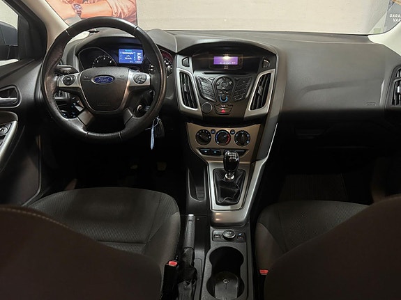 Ford Focus 18 of 18