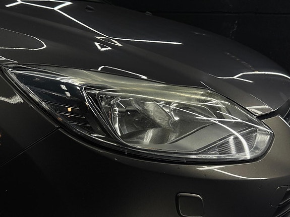 Ford Focus 19 of 19