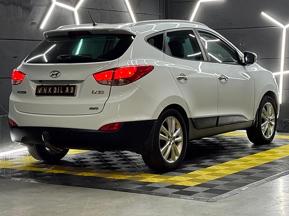 Hyundai ix35 6 of 21