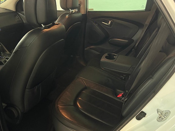 Hyundai ix35 14 of 18