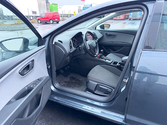 Seat Leon 12 of 14