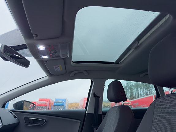 Seat Leon 11 of 14