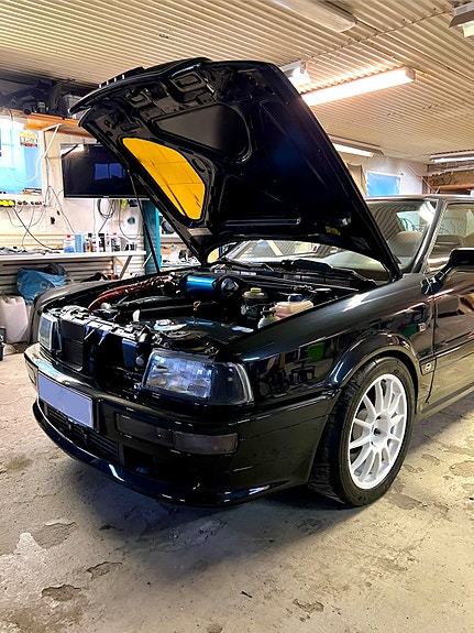 Audi S2 5 of 5