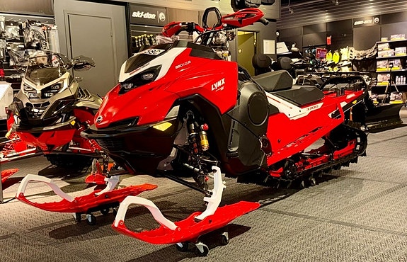 Lynx Shredder RE 850 E-Tec T