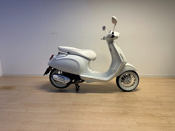 Vespa Sprint 50