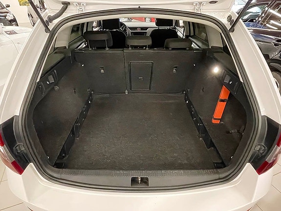 Skoda Octavia 7 of 7