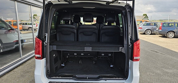 Mercedes-Benz V-Klass 15 of 17