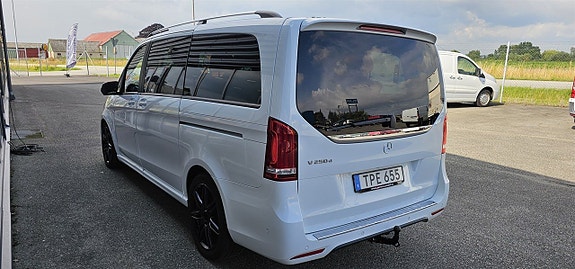 Mercedes-Benz V-Klass 8 of 17