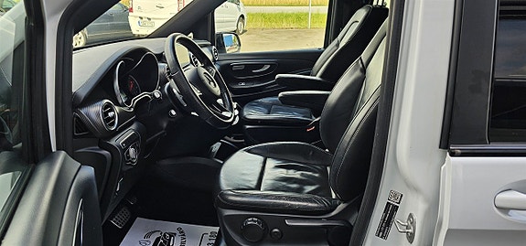 Mercedes-Benz V-Klass 9 of 17