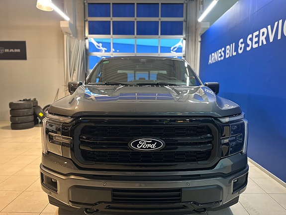 Ford F-150 3 of 5